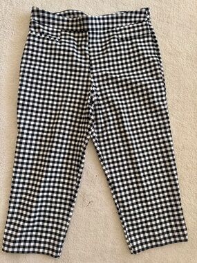 Time and Tru Black and White Gingham Capri Pants for Kids